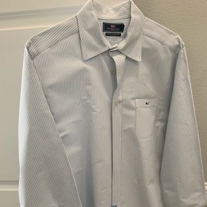 Vineyard Vines Men’s Large Oxford button down
